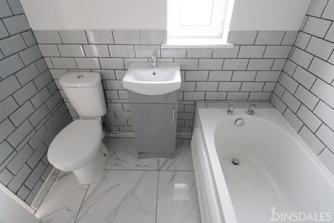 3 bed Semi-Detached for sale Image 4