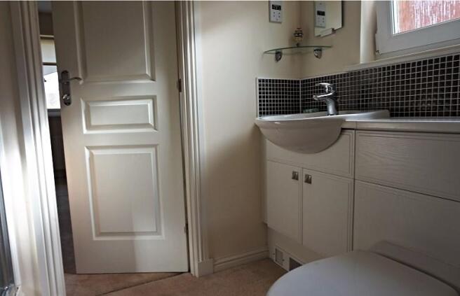 Jack & Jill En-suite