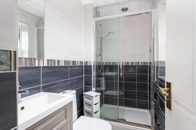 3 bed Semi-Detached for sale Image 11