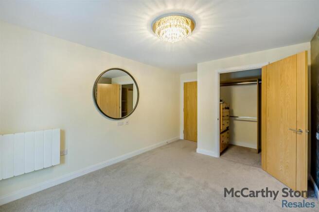 2 bed Apartment for sale Image 7