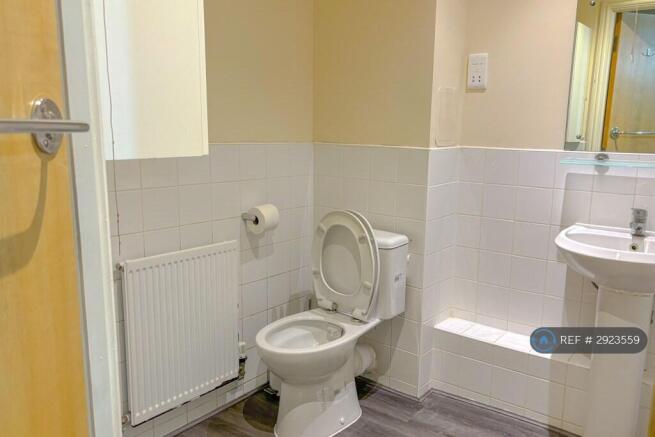 Bathroom - Toilet