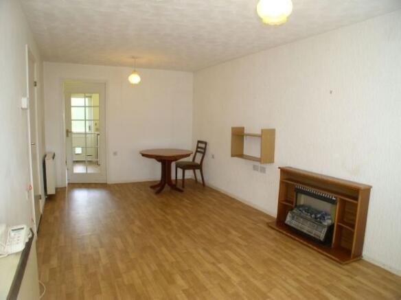 Living Room and Dini
