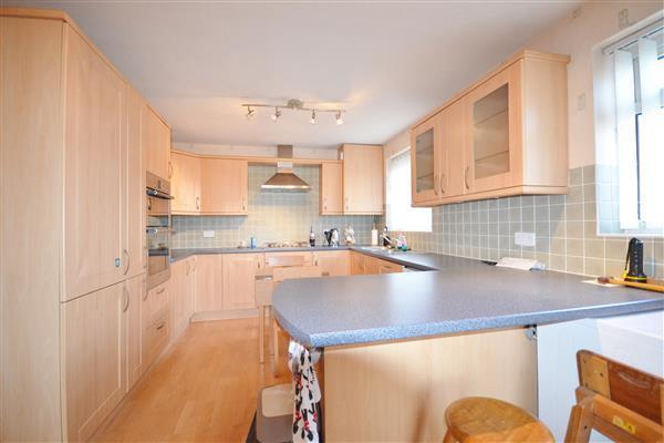 DINING KITCHEN: