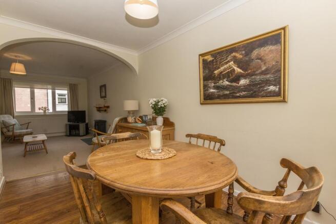 Dining area 2