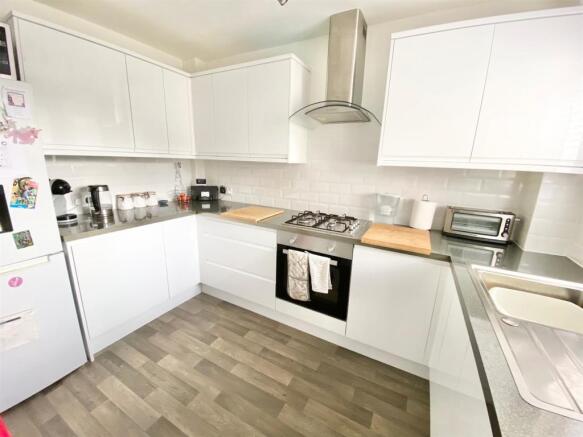Kitchen.jpg