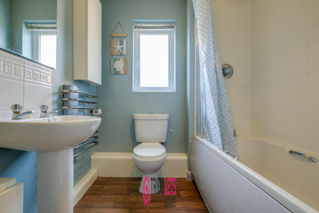 2 bed Apartment for sale Image 9