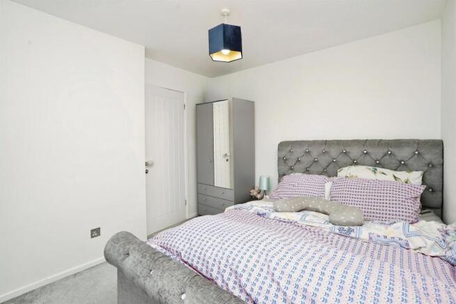 3 bed Detached for sale Image 7
