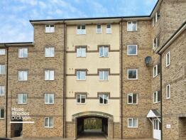 Flat 13, 61, Victoria Road, Newport PO30 2DW