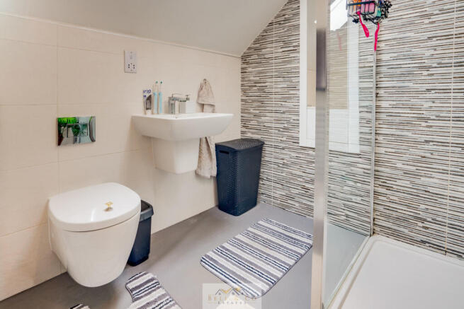 3 bed Semi-Detached for sale Image 12