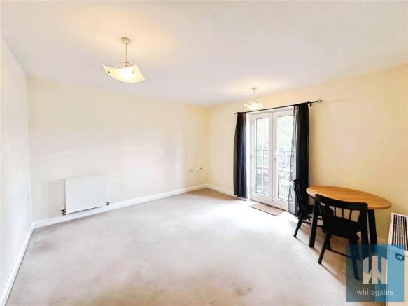 2 bed Apartment to rent Image 8