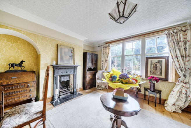 2 bed Semi-Detached for sale Image 8