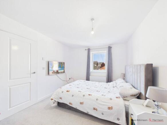 4 bed Detached for sale Image 10