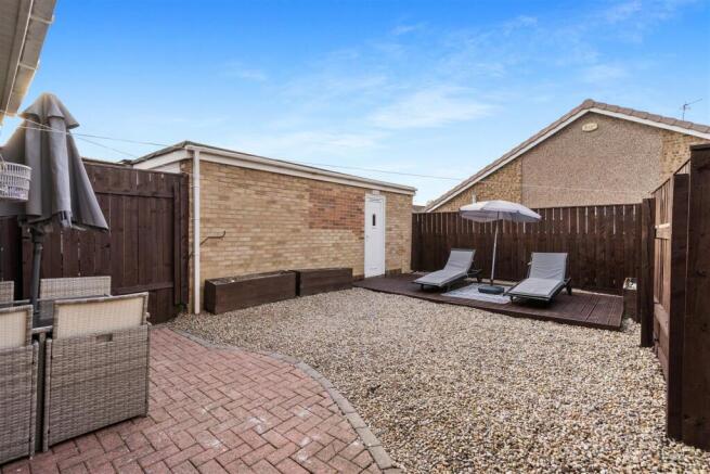 3 bed Semi-Detached for sale Image 7