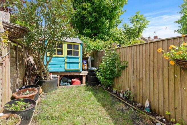Rear Garden (4).jpg