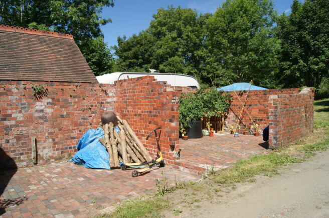 Disused Sheds