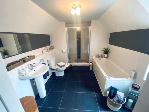 En Suite Rep