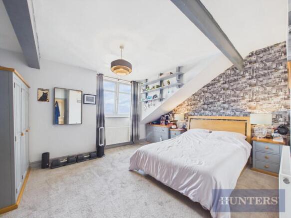 2 bed Flat for sale Image 11