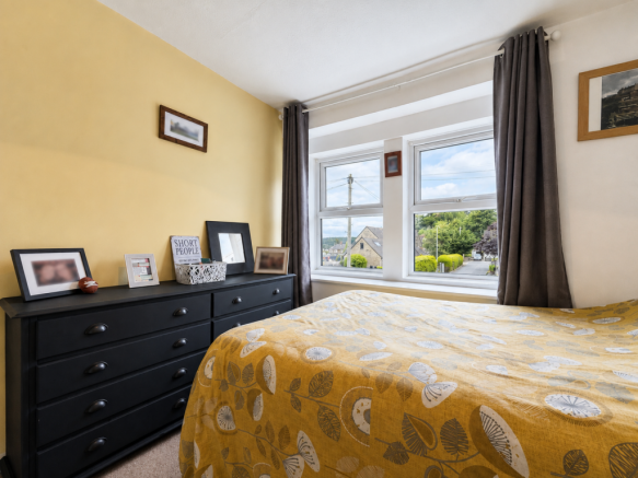 3 bed Cottage for sale Image 9