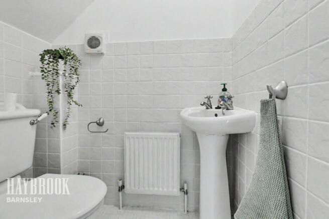 3 bed Detached for sale Image 8