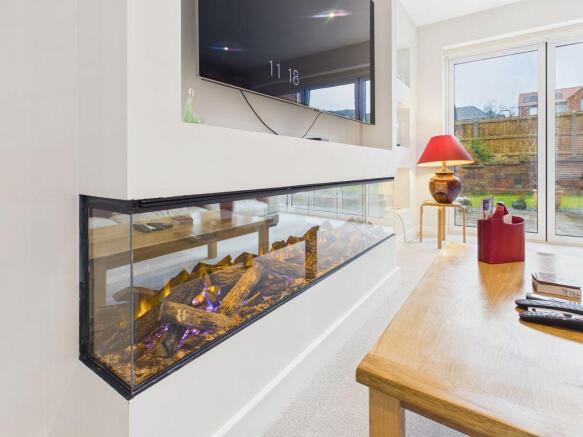 Feature Electric Fire