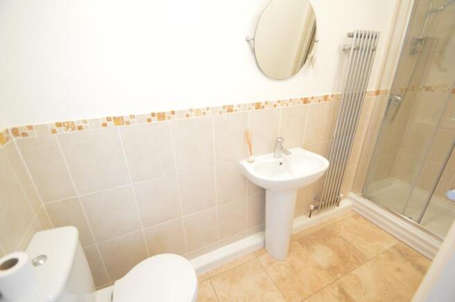 En-suite to master