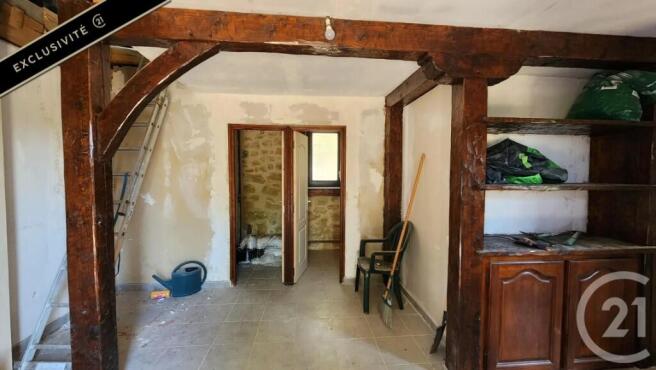 Photo 3