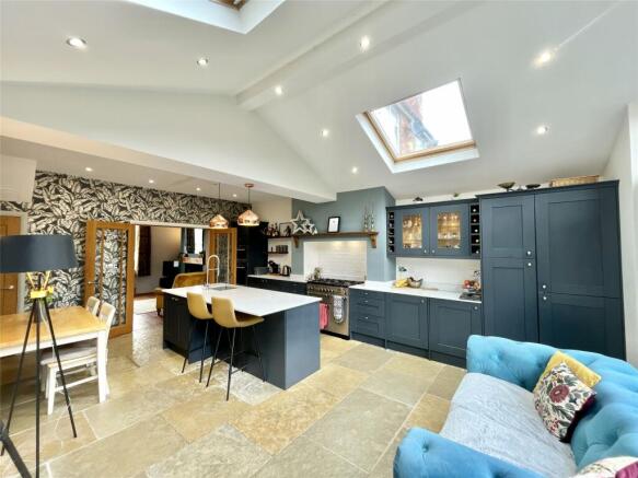 Kitchen/Diner/Family