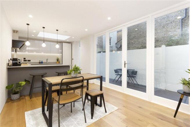 Kitchen/Dining