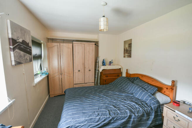 2 bed Semi-Detached for sale Image 10