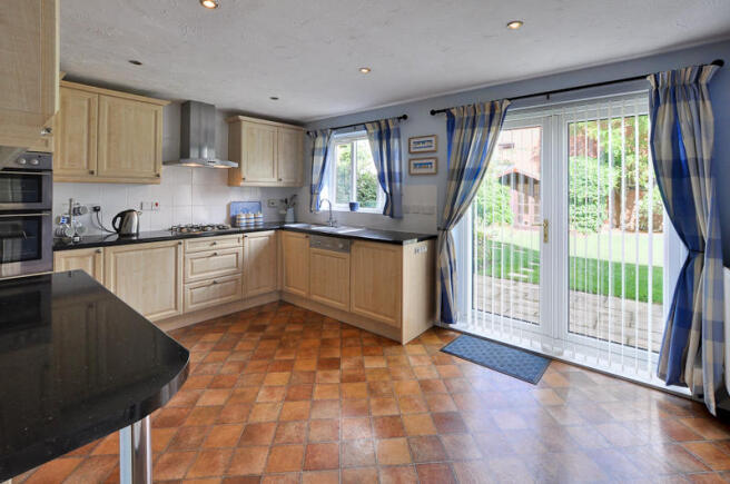 Kitchen/Breakfast