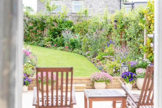 GARDEN