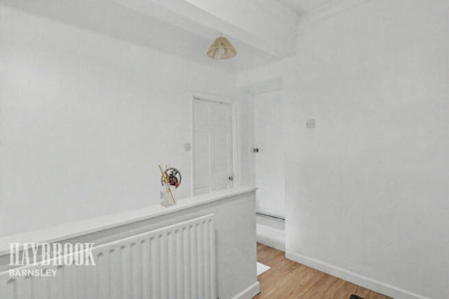 4 bed Cottage for sale Image 12