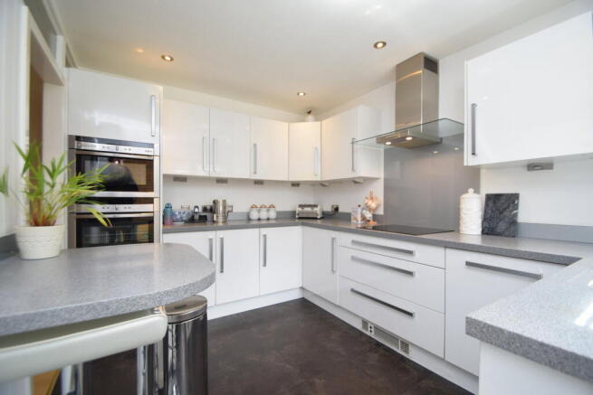 Danesbury Rise, Cheadle photo 4