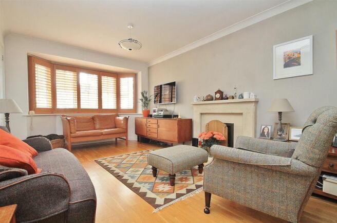 Sitting Room2