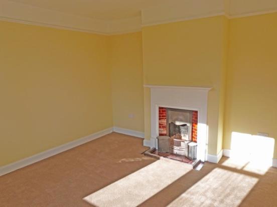 Living Room (2)