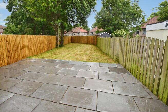 3 bed Semi-Detached for sale Image 11