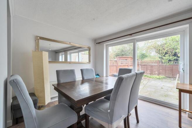 Kitchen/Dining Area
