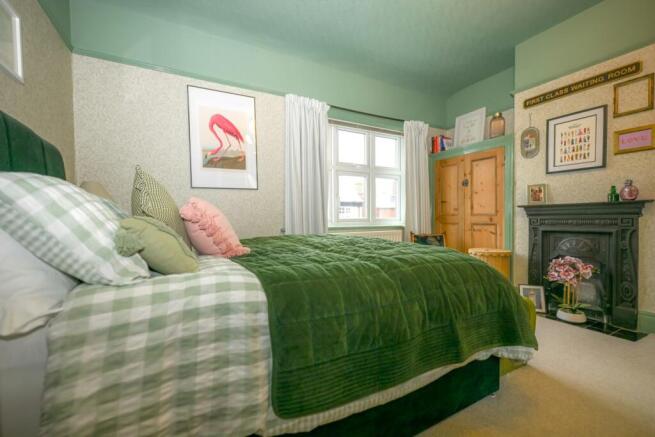 2 bed Terraced for sale Image 11