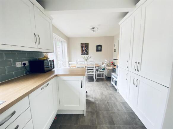 Kitchen diner