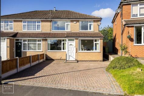 Marton Drive, Atherton, M46