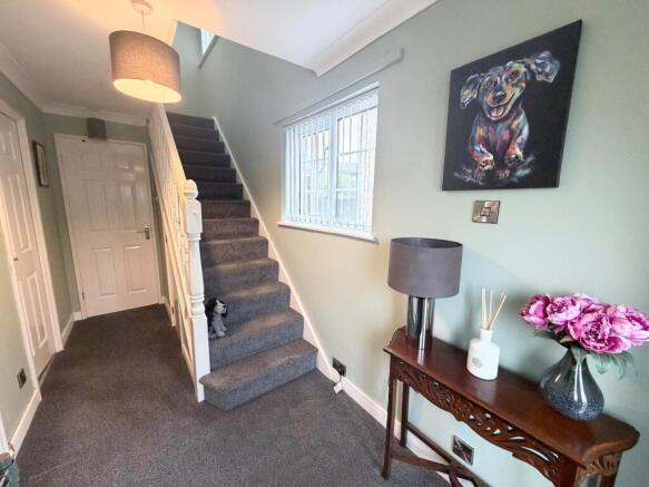 3 bed Detached for sale Image 8