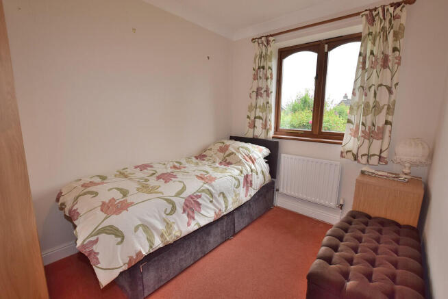 3 bed Detached Bungalow for sale Image 9