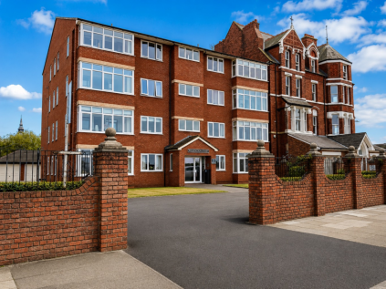 Washington Court, Promenade, Southport, Merseyside, PR8 1QU