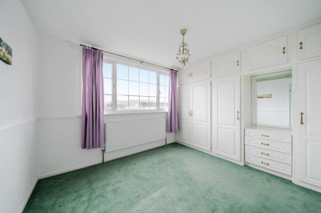 3 bed Semi-Detached for sale Image 9