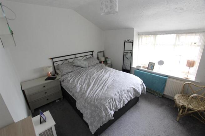 Master Bedroom.JPG