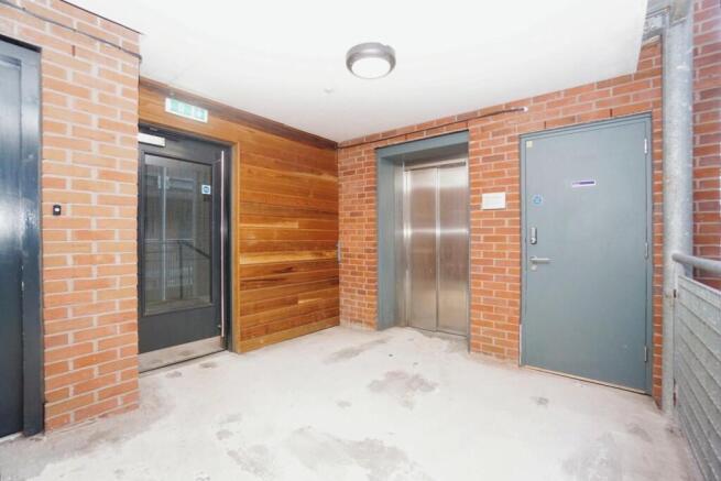 1 bed Flat to rent Image 10