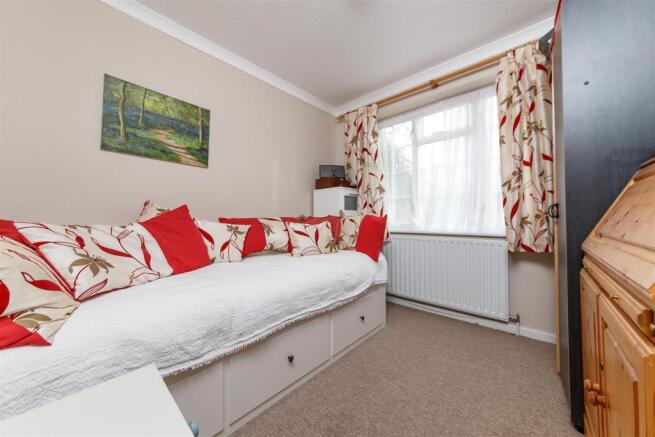 22 Unwin Close (9 of 28).jpg