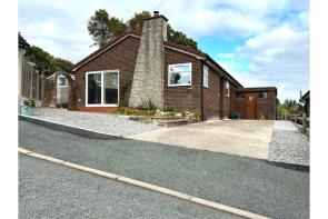 11, Oakfield, Garth, Trevor LL20 7DJ