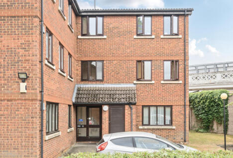 Birchwood Close, Morden, SM4