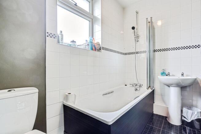 3 bed Semi-Detached for sale Image 9